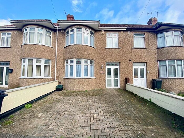 3 Bedroom House To Rent In Stoneleigh Crescent, Bristol, BS4