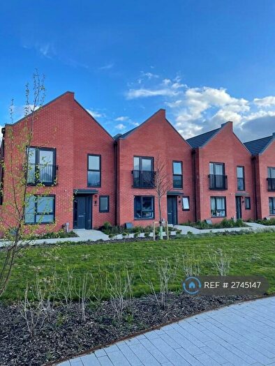 3 Bedroom Terraced House To Rent In Swan Place, Leicester, LE3