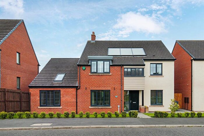 4 Bedroom Detached House For Sale In Pipit Close, Wideopen, Newcastle Upon Tyne, NE13