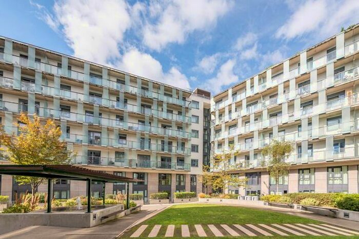 1 Bedroom Flat For Sale In Empire Way, Wembley Park, Wembley, HA9