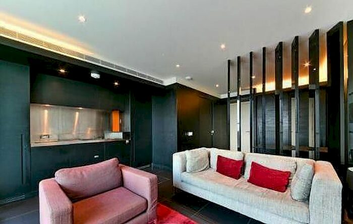 Studio To Rent In West Tower Pan Peninsula Square, Canary Wharf, Isle Of Dogs, London, E14