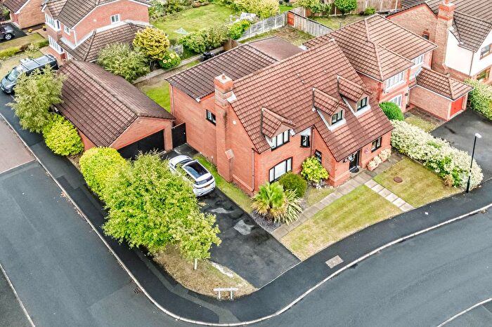 5 Bedroom Detached House For Sale In Orchard Drive, Whittle-Le-Woods, PR6