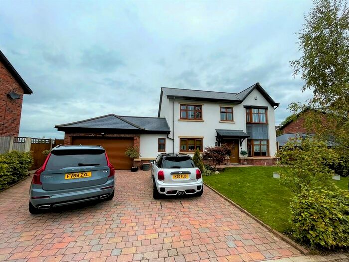 4 Bedroom Detached House To Rent In Carter Croft, Freckleton, Preston, PR4