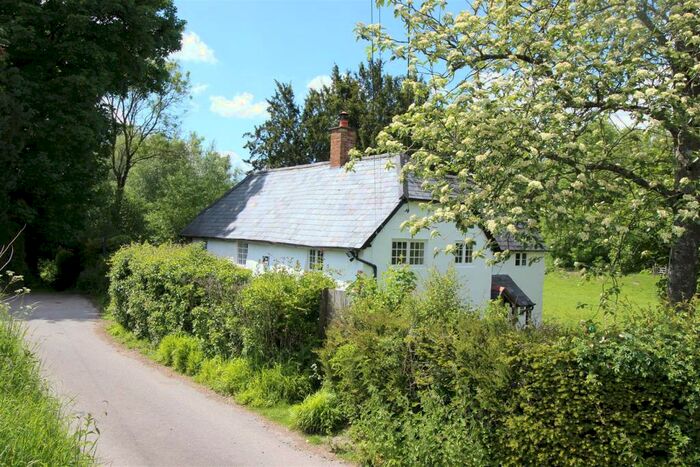 4 Bedroom Cottage To Rent In Little London, Broad Chalke, Salisbury, SP5