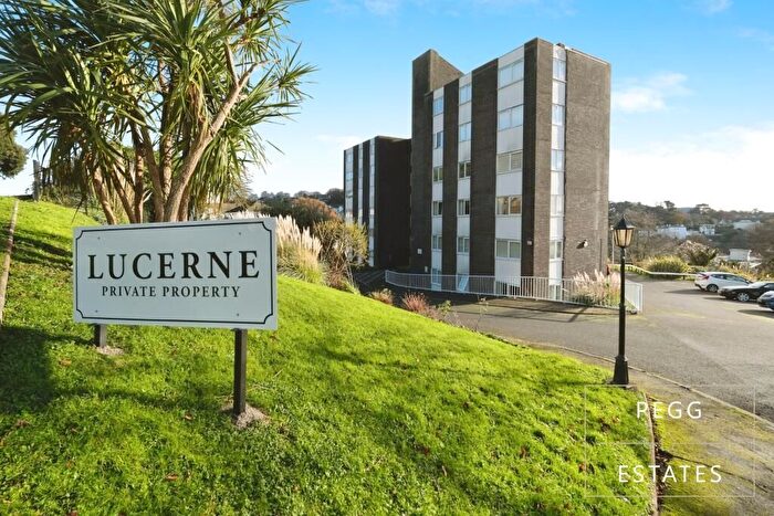 1 Bedroom Flat For Sale In Lower Warberry Road, Torquay, TQ1