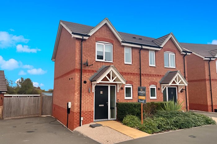 2 Bedroom Semi-Detached House For Sale In Blackberry Lane, Stratford-Upon-Avon, CV37