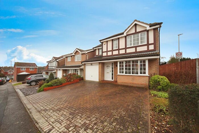 4 Bedroom Detached House For Sale In Beckbury Close, Luton, LU2