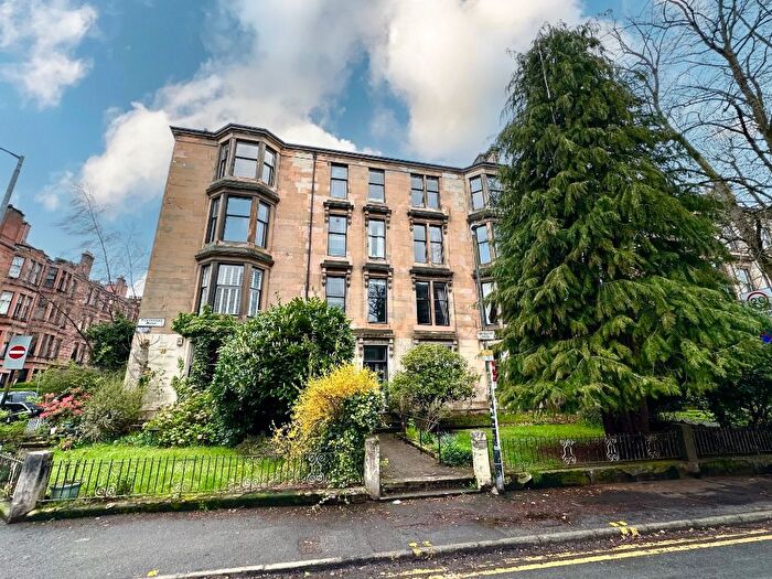 4 Bedroom Flat To Rent In Turnberry Road, Partickhill, Glasgow, G11
