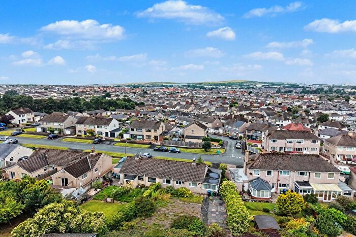 2 Bedroom Semi-Detached Bungalow For Sale In Moorfield Avenue, Workington, CA14