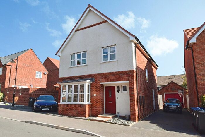 4 Bedroom Detached House For Sale In Harrow Way, Amesbury, SP4