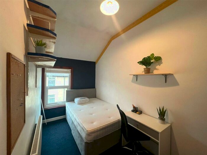 3 Bedroom Terraced House To Rent In Fair View Road, Bangor, Gwynedd, LL57