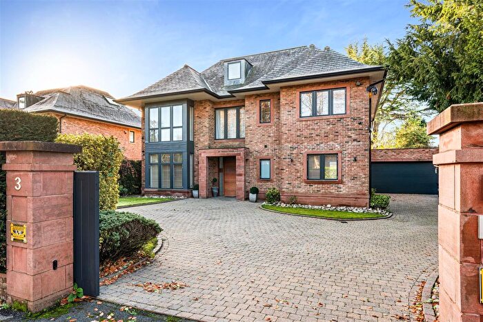 5 Bedroom Detached House For Sale In Stanhope Road, Bowdon, WA14