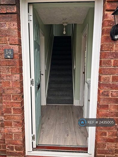 3 Bedroom Terraced House To Rent In Sandbach Road, Sale, M33