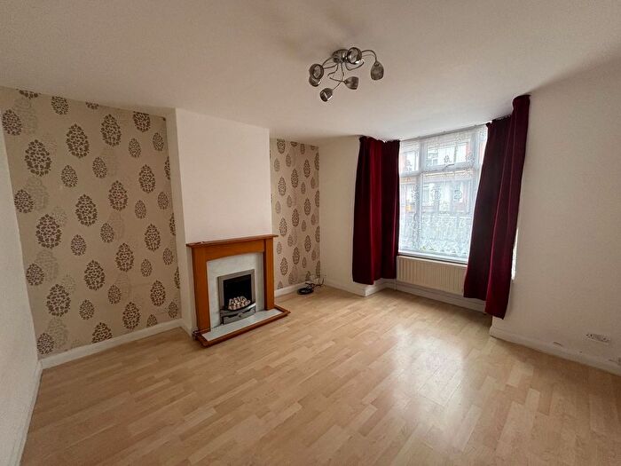 3 Bedroom Property To Rent In Water Eaton Road, Milton Keynes, MK2