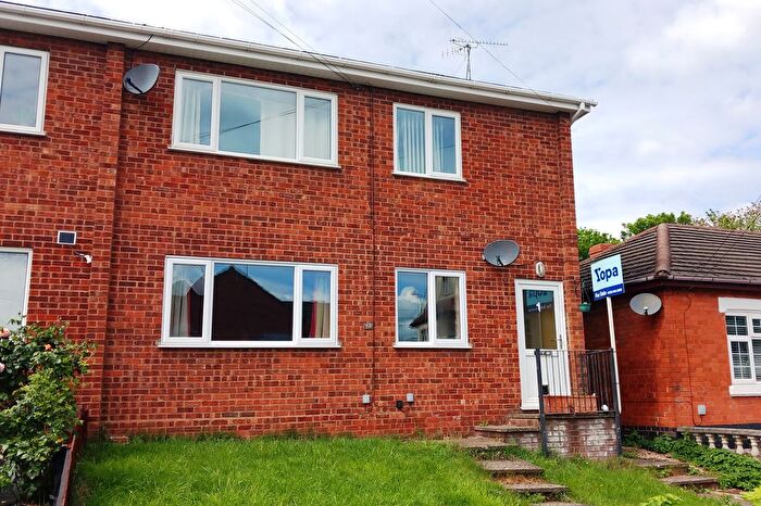2 Bedroom Maisonette For Sale In Albert Road, Worcester, WR5
