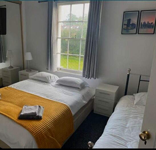 2 Bedroom Flat To Rent In Eastern Ave, Reading, RG1