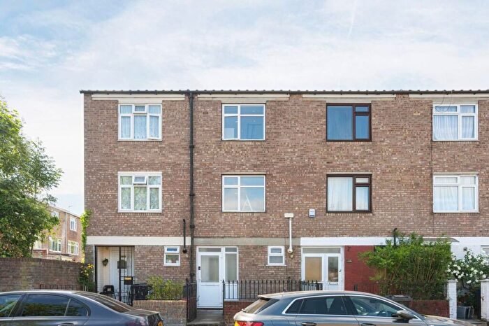 4 Bedroom Terraced House To Rent In Millfields Road, Clapton, E5