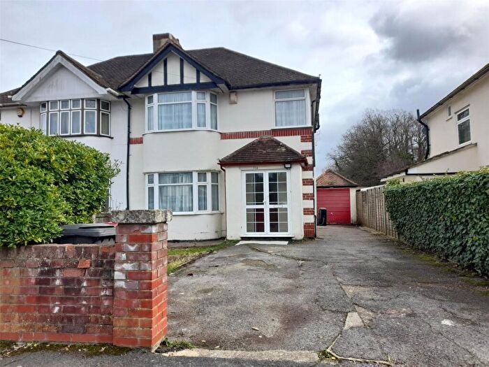 3 Bedroom Semi Detached House To Rent In Courtlands Avenue, Slough, Berkshire, SL3