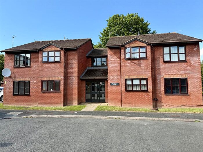 1 Bedroom Flat For Sale In Boxgrove, Hereford, HR2