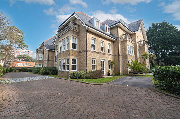 2 Bedroom Flat To Rent In Manor Road, Bournemouth, BH1