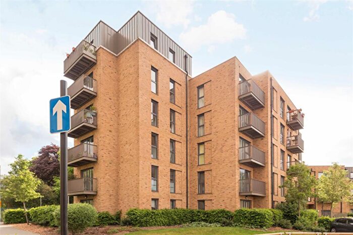 1 Bedroom Apartment To Rent In Heritage Court, Connersville Way, Croydon, CR0