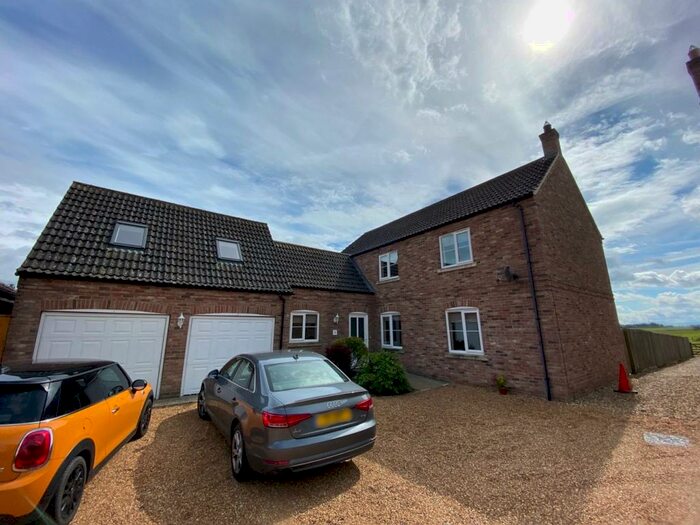 5 Bedroom Detached House To Rent In Ivy Close, Setchey, King's Lynn, PE33