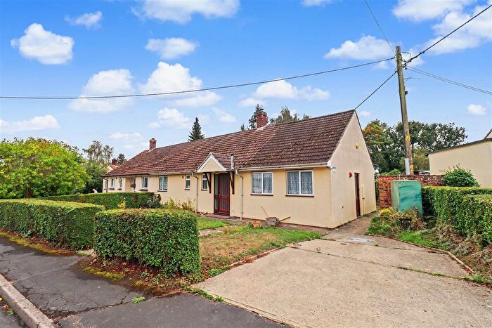 2 Bedroom Semi-Detached House For Sale In Cliffield, Shalford, Braintree, CM7