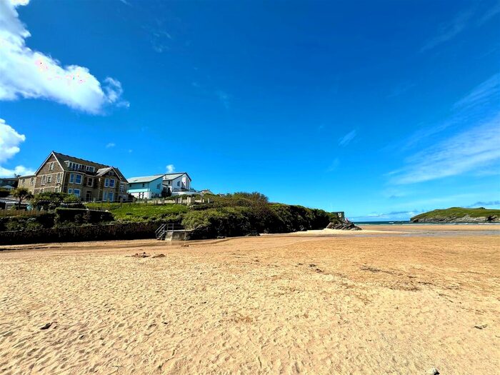 2 Bedroom Flat For Sale In Beach Road, Porth, Newquay, TR7
