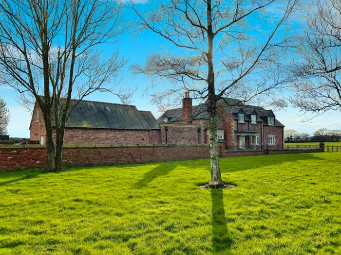 6 Bedroom Detached House To Rent In Mill Lane, Little Budworth