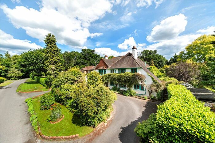 5 Bedroom Detached House For Sale In Lawfords Hill Road, Worplesdon, Guildford, Surrey, GU3