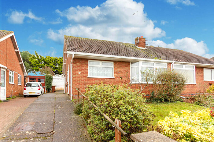 2 Bedroom Semi-Detached Bungalow For Sale In Plumtree Avenue, Wellingborough, NN8