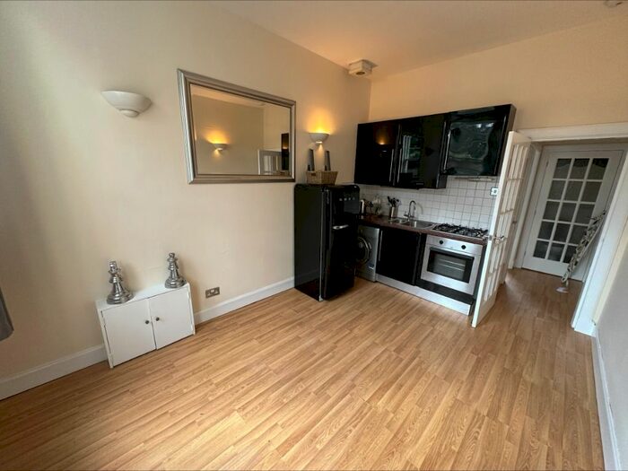 1 Bedroom Flat To Rent In Joppa Road, Joppa, Edinburgh, EH15