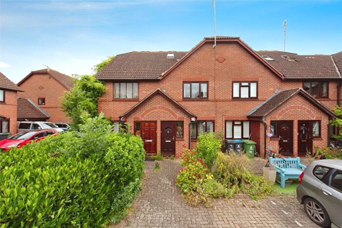 3 Bedroom Terraced House For Sale In Sopwith Close, Kingston Upon Thames, KT2