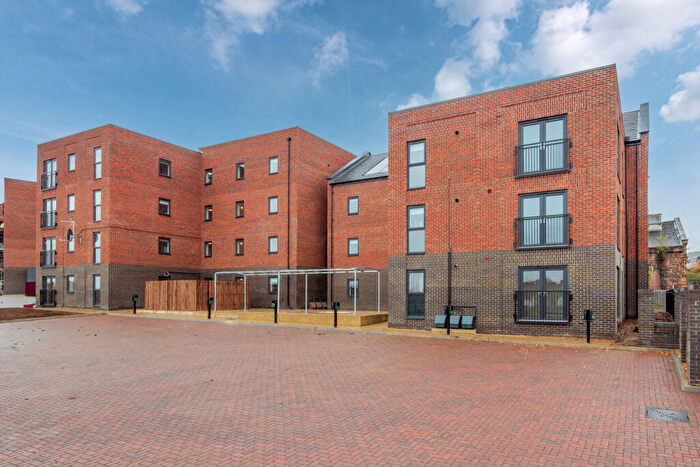 2 Bedroom Apartment To Rent In Roundhouse Way, Wellingborough, NN8