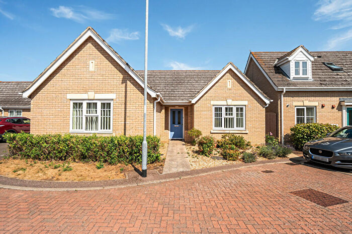2 Bedroom Detached Bungalow For Sale In Lime Tree Gardens, Chatteris, PE16