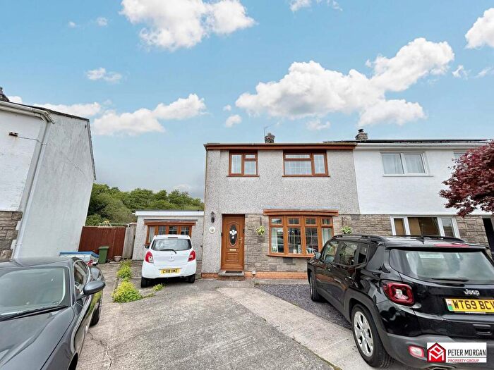 4 Bedroom Semi-Detached House For Sale In Heol Dewi, Brynna, Pontyclun, Rhondda Cynon Taf, CF72