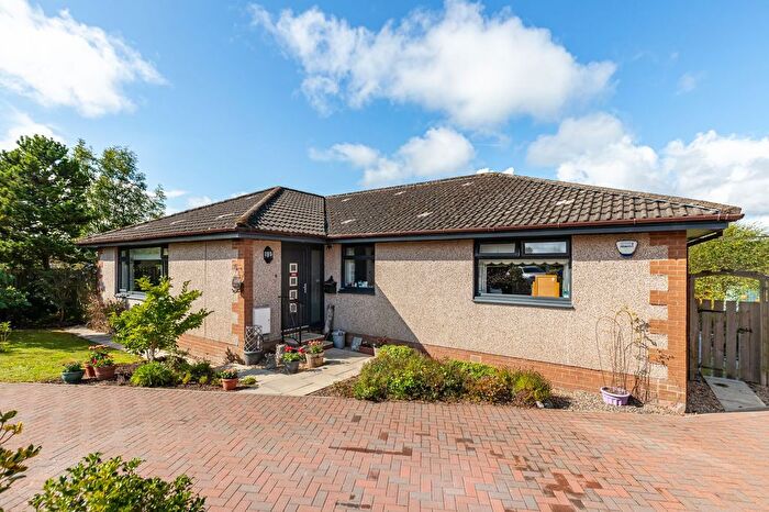 4 Bedroom Detached Bungalow For Sale In Allandale Crescent, Greenloaning, FK15