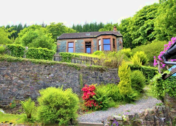 3 Bedroom Villa To Rent In Blairemore, Dunoon, PA23