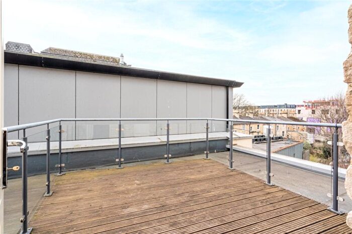 2 Bedroom Apartment To Rent In Nelson Lane, Bath, Somerset, BA1