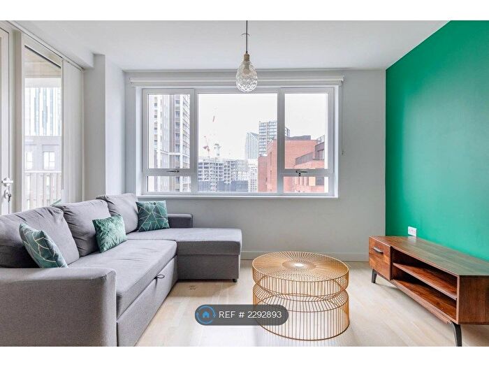 2 Bedroom Flat To Rent In Barnard House, London, SE17