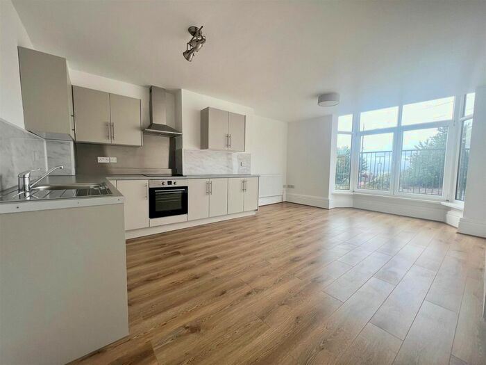 2 Bedroom Flat To Rent In King St, Hoyland, Barnsley, S74