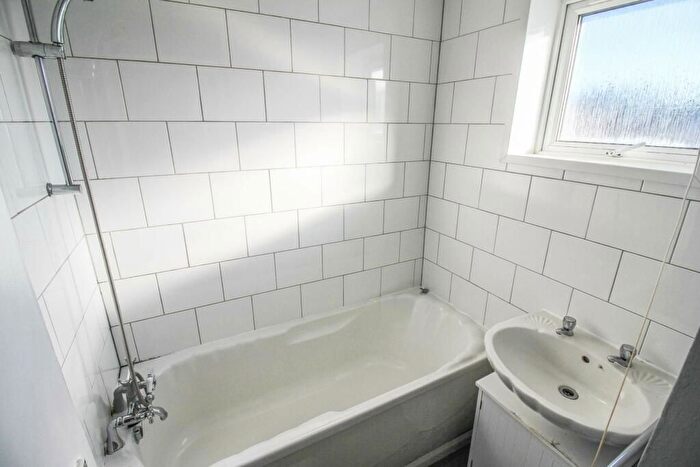 3 Bedroom Semi-Detached House For Sale In Varsity Way, Locking, Weston-Super-Mare, BS24
