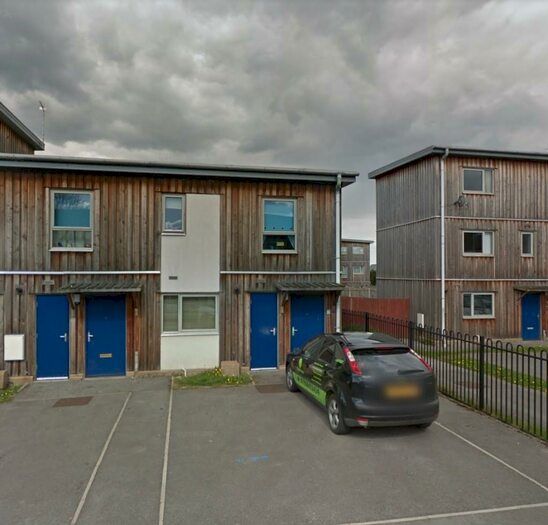 2 Bedroom Semi-Detached House To Rent In Farndale Terrace, Leeds, West Yorkshire, LS14