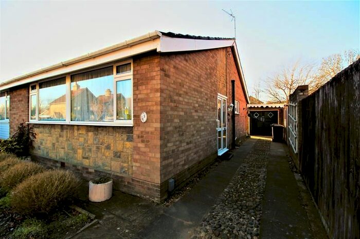 Bungalow To Rent In Chapel Close, Goldington, MK41