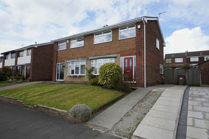 3 Bedroom Semi-Detached House To Rent In Victoria Road, Garswood, WN4