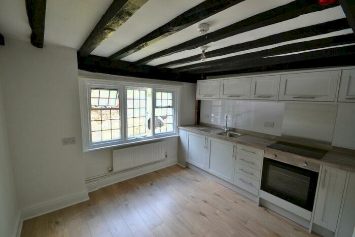 Studio To Rent In Cowfold Road, RH13