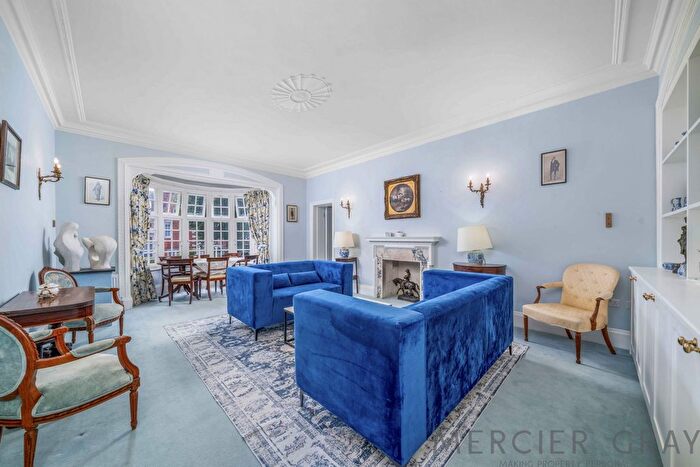 4 Bedroom Flat To Rent In Elsworthy Road, Primrose Hill, NW3