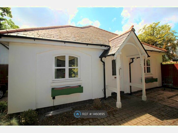 4 Bedroom Detached House To Rent In Snaresbrook House, London, E18