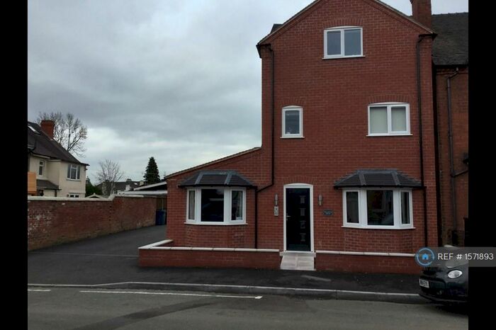 1 Bedroom Flat To Rent In Alexandra Mews, Stafford, ST17