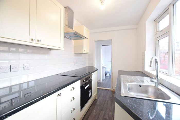 2 Bedroom Cottage To Rent In York Street, New Silksworth, SR3
